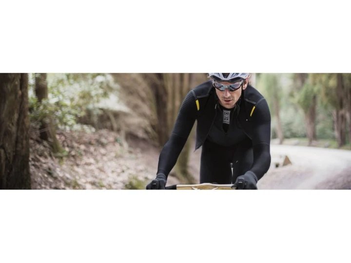 skinfoil-spring-fall-ss-baselayer_outdoor-1.jpg