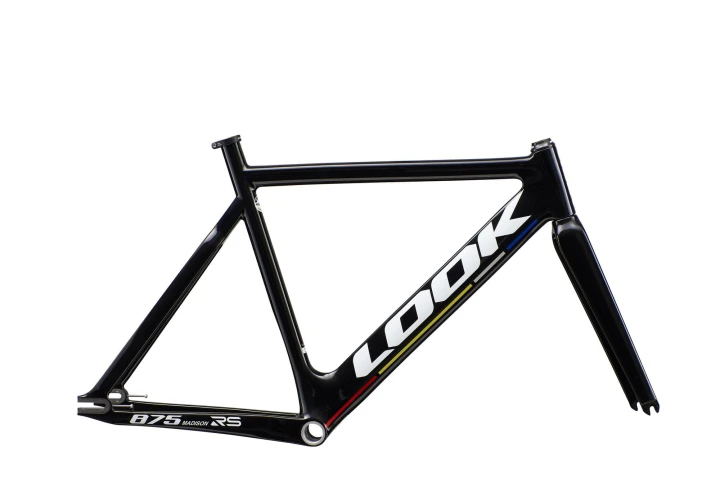 875 MADISON RS PROTEAM BLACK GLOSSY C1_wynik.jpg