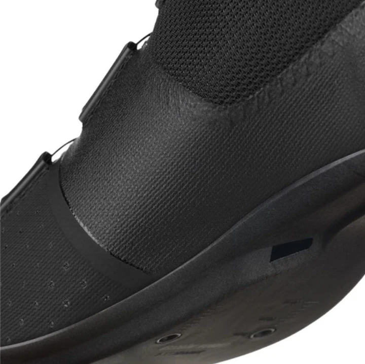 Buty Fizik Tempo R4 Overcurve, czarne