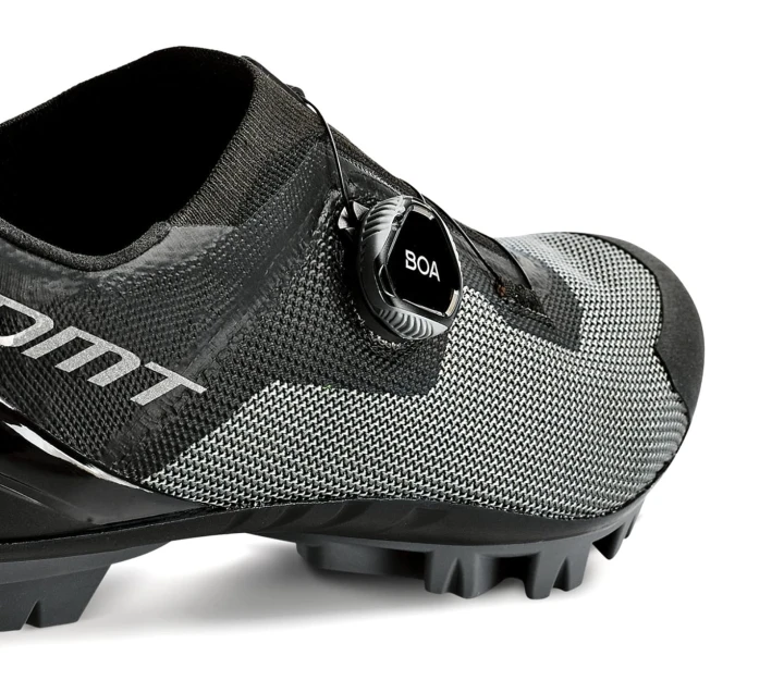 Buty DMT KM4, czarno-oliwkowe