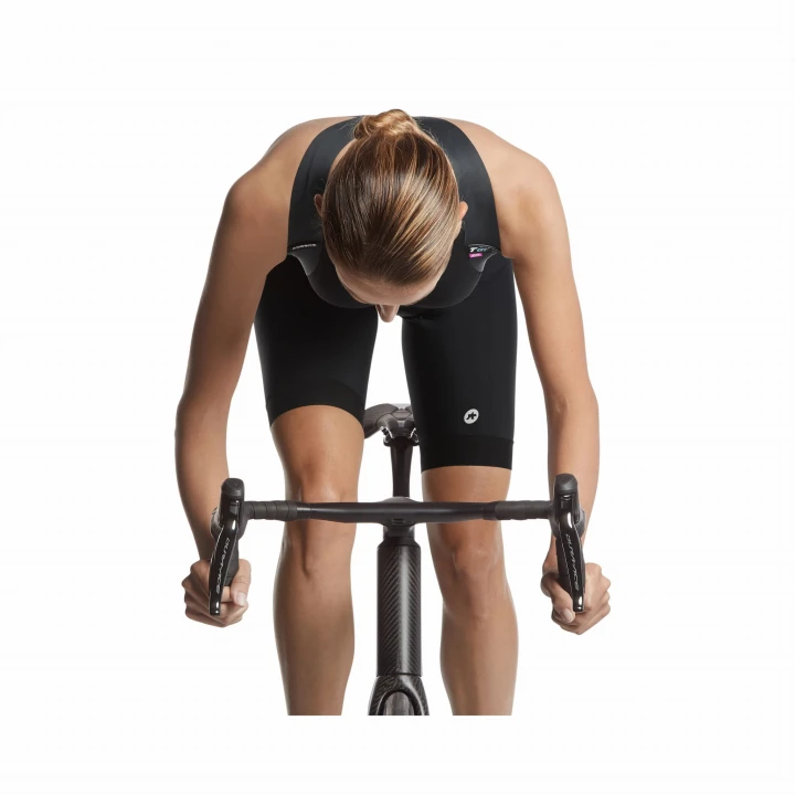 Spodenki Assos Uma GT C2 Bib Shorts Black Series