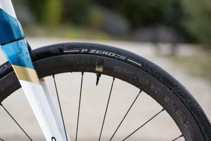 Opona Pirelli P Zero Race 4S TLR SpeedCore