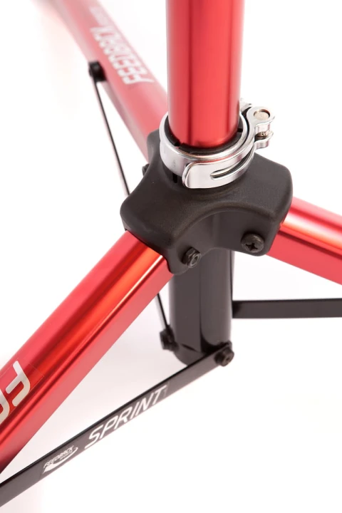 sprint-stand-studio001.jpg