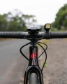 Lampka rowerowa Knog Blinder Pro 900, przednia