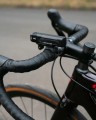 Lampka rowerowa Knog Blinder Pro 900, przednia