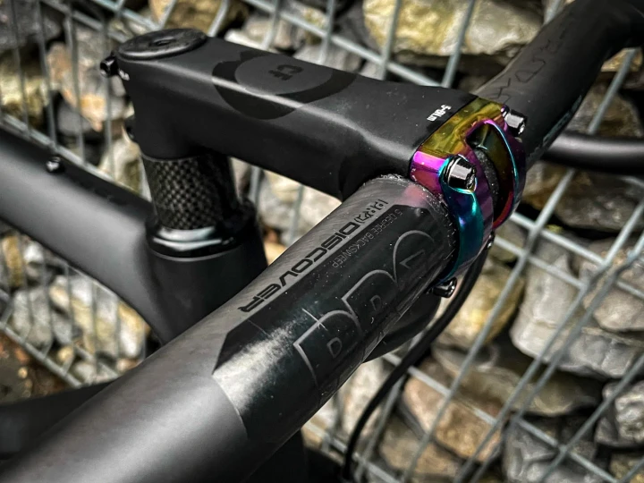 Rower Rondo RUUT CF2, Sram Force 1x
