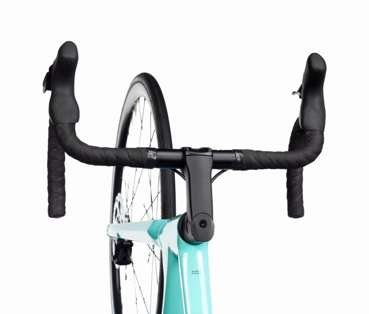 Bianchi_Sprint_detail 2_clipped_rev_1.jpeg