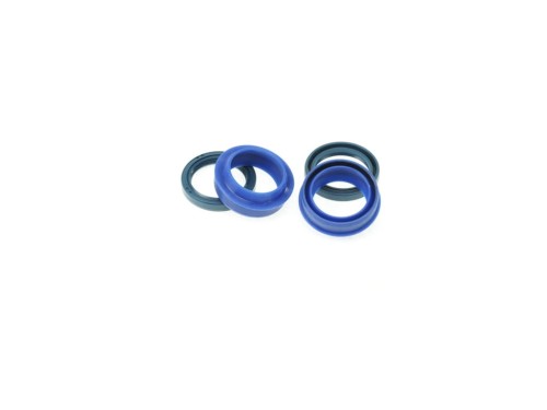 EB8415.jpg