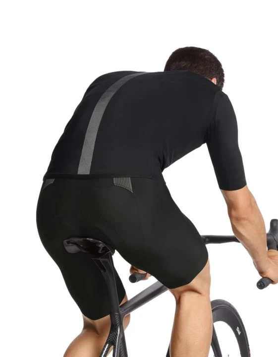 Kamizelka Assos EQUIPE RS Spring Fall Gilet TARGA Black8.jpeg