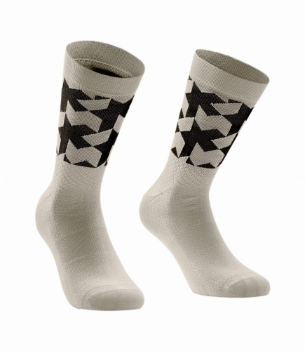 Skarpetki Assos Monogram Socks EVO Moon Sand1.jpeg