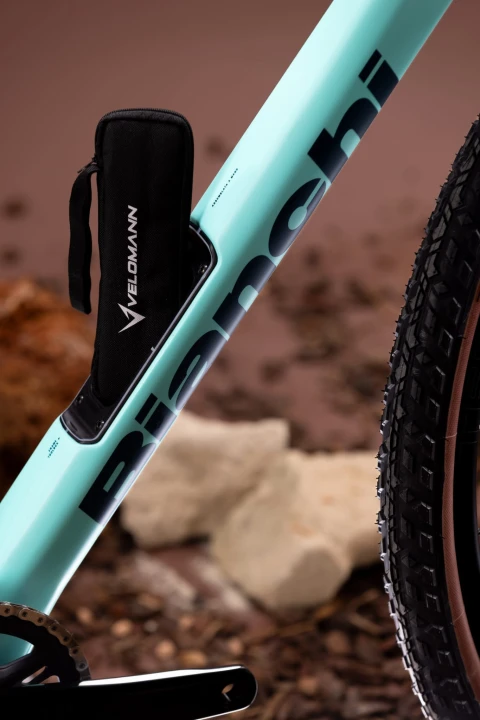 Rower gravelowy Bianchi Arcadex Pro 2024-11.jpg
