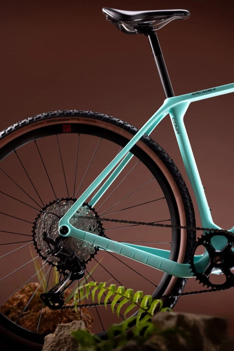 Rower gravelowy Bianchi Arcadex Comp 2024-10.jpg