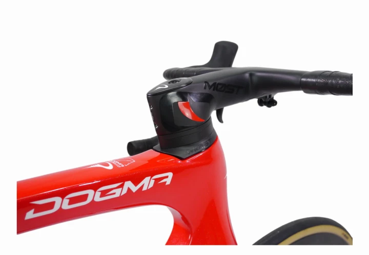 Rower Pinarello Dogma F Custom, SRAM Red AXS, Zipp 454 NSW_6.jpg
