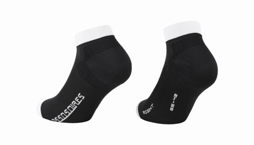 Skarpety Assos RS Socks SUPERLEGER Low Black Series_1.jpeg
