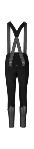 ASSOS_12.14.211.18_12_clipped_rev_1.jpeg
