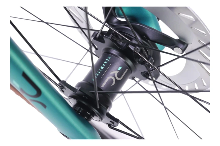 Bianchi Impulso RC 2024_25 GRX 825 Di2 12s Celeste Met_Grap_11.jpg