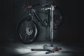 Eletryczny stojak serwisowy Feedback Sports Pro E Lift_5.jpg