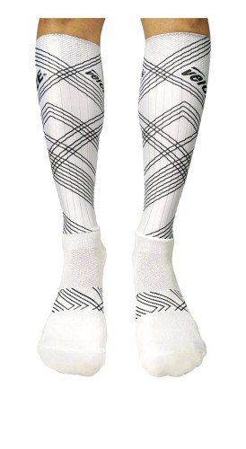 Skarpety kolarskie VeloToze Aero Socks, wysokie, białe