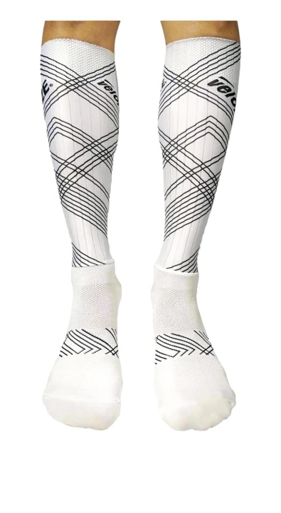 Skarpety kolarskie VeloToze Aero Socks, wysokie, białe