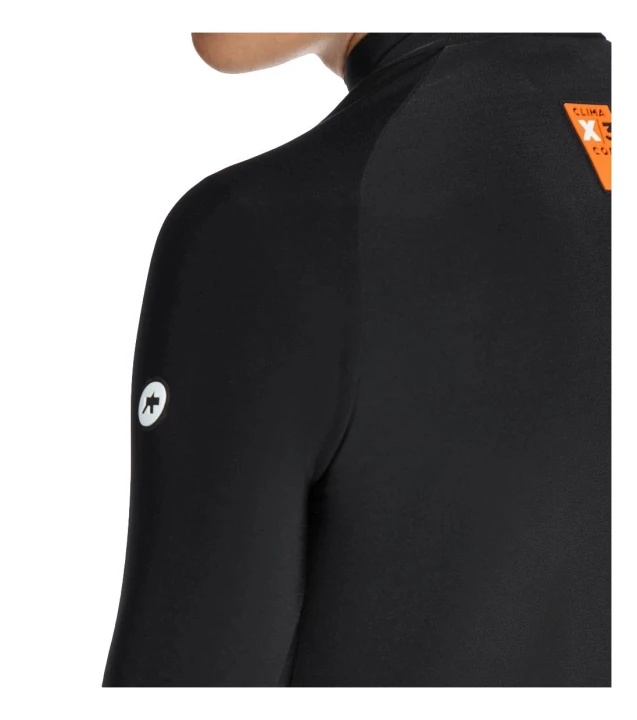 Bielizna termoaktywna Assos GT LS MID Layer Black Series_1.jpeg