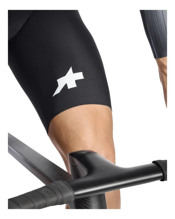 Kombinezon Assos Equipe RS Le Houdini Roadsuit S11 Fanatic Silver_6.jpeg