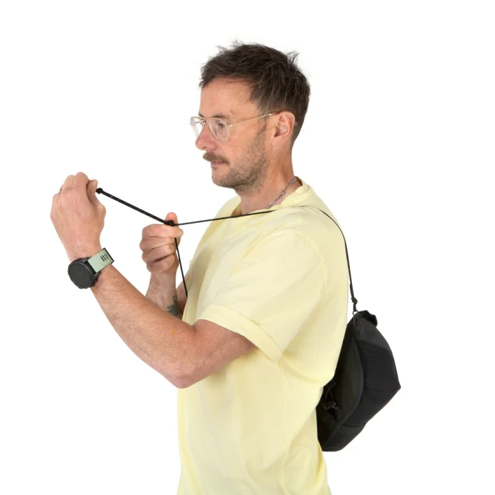 Torba na kierownice:ramię Restrap Rolltop Canister Bag, czarna_2.webp