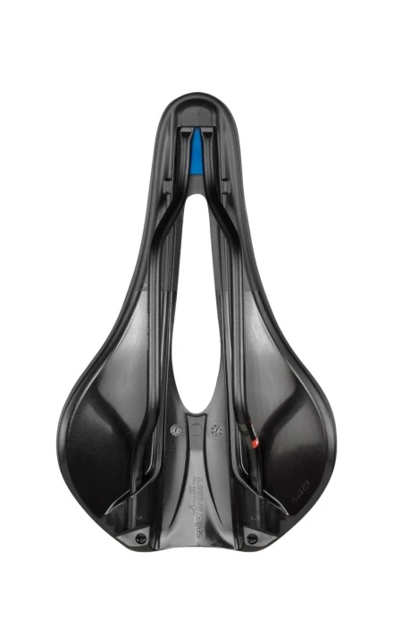 Siodło Selle Italia Novus Evo Boost Gravel TM Superflow Czarne_1.jpeg