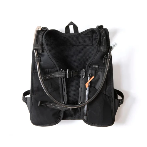 Plecak z bukłakiem Restrap Rolltop Hydration Vest_14.webp