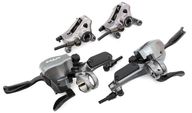 Shimano-XTR-M965-3-x-9s-Dual-Control copy.jpg