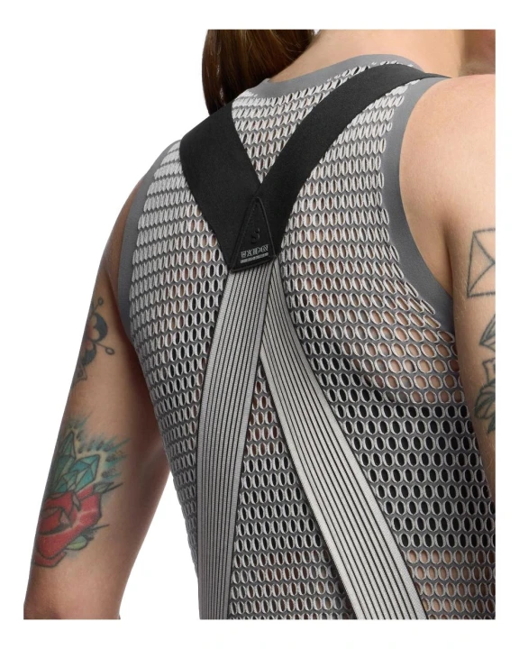 Bielizna termoaktywna kolarska Assos Racing P1 Skin Layer Ice Grey_6.jpeg