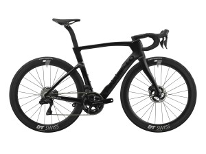 Rower szosowy Pinarello Dogma F, Red AXS, Black On Black