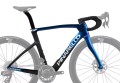 Rama szosowa Pinarello Dogma F, Niebieska:Luxter Blue Shiny.jpg