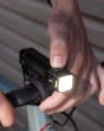 Przednia lampka rowerowa Knog Blinder 1000_3.jpg