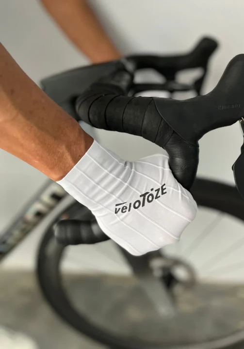 Rękawiczki kolarskie VeloToze Aero Pro Gloves Białe_4.webp
