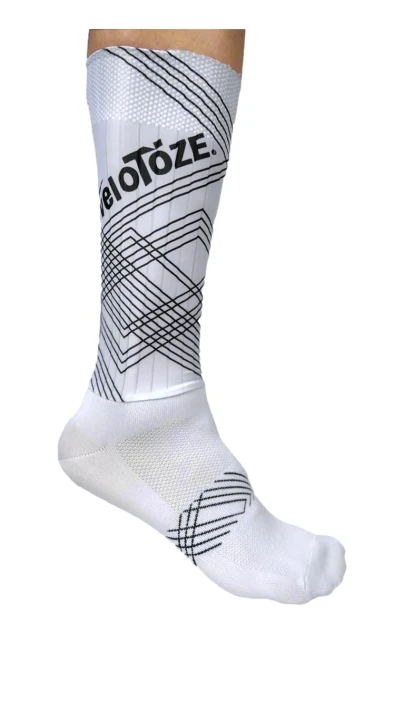 Skarpety kolarskie VeloToze Aero Extra Tall Białe Wysokie_3.jpeg