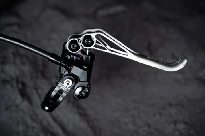 Trickstuff Piccola HD Titanium Czarne_4.webp