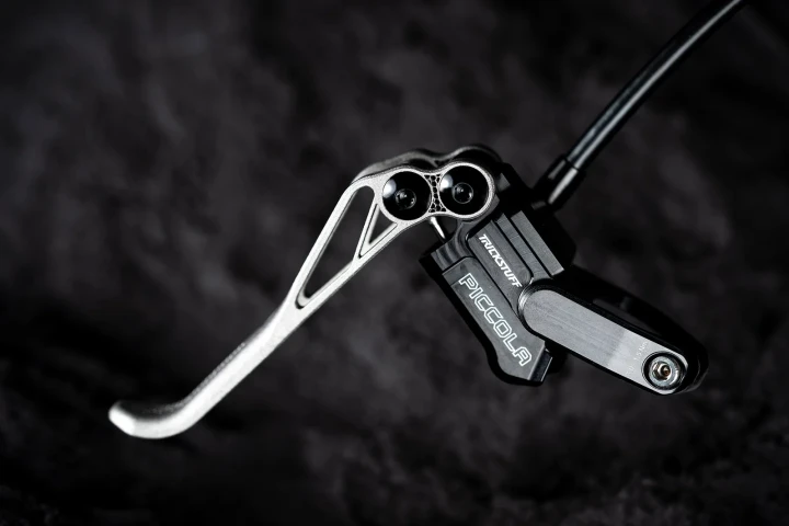 Trickstuff Piccola HD Titanium Czarne_2.webp