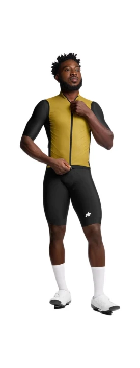Kamizelka kolarska Assos MILLE GT S11 Wind Vest Golden Yellow_3.jpeg