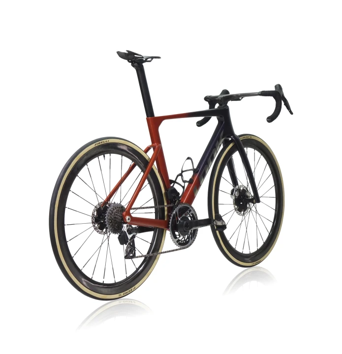 Look 795 Blade RS3 Custom_Red AXS_Light Bicycles Falcon Pro 45_2.jpeg