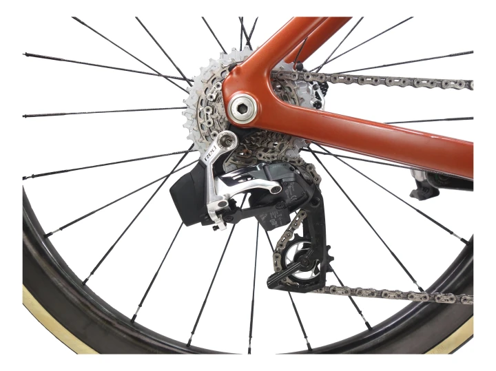 Look 795 Blade RS3 Custom_Red AXS_Light Bicycles Falcon Pro 45_6_1.jpeg