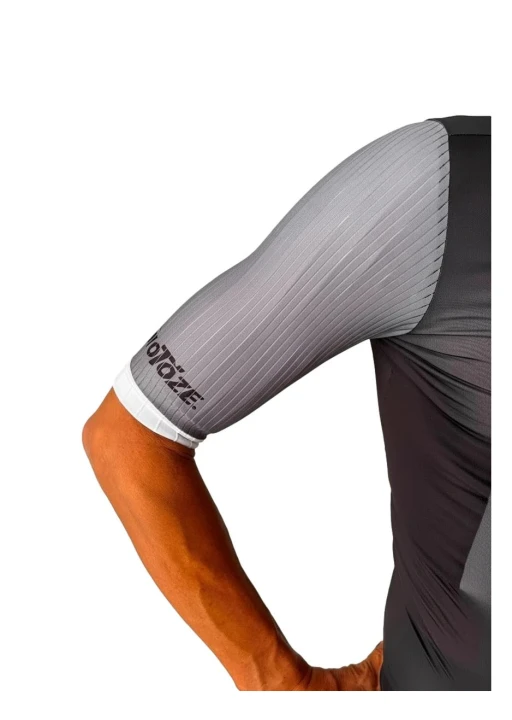 Bielizna termoaktywna Velotoze AeroFlow Base Layer_3.jpeg