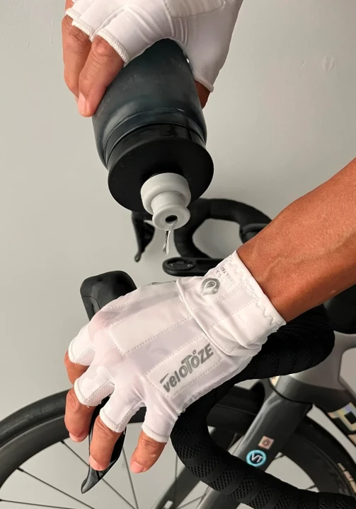 Rękawiczki chłodzące Velotoze Glacier Gloves_3.webp