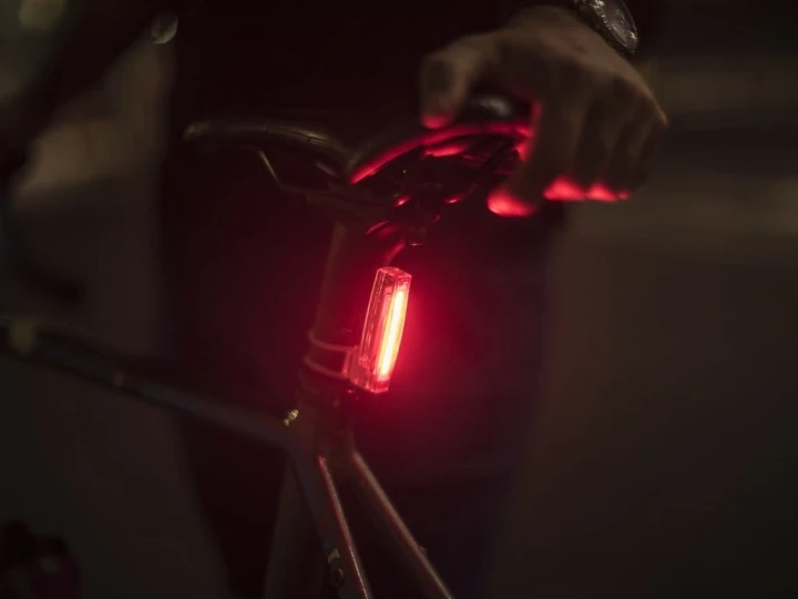 Lampa Knog Plus przód tył