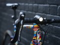 Przednia lampka rowerowa Knog Plug